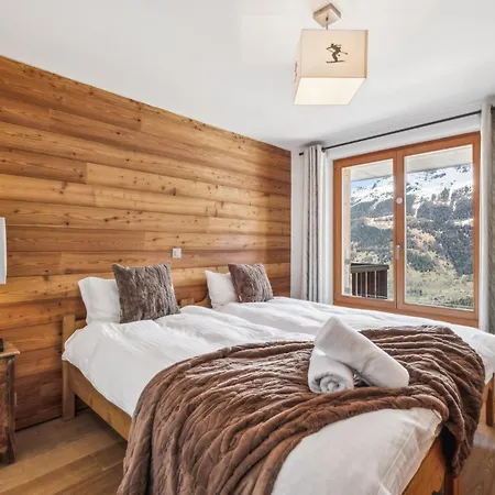 White Peak By Miggins Chalet