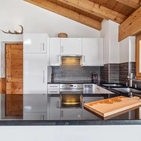 Chalet White Peak By Miggins *