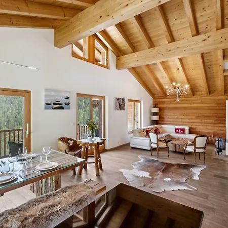 White Peak By Miggins Chalet *